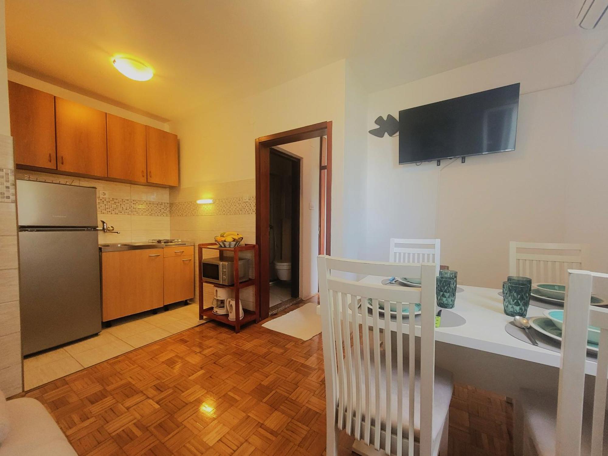 Apartments Blazevic Omišalj Exterior foto